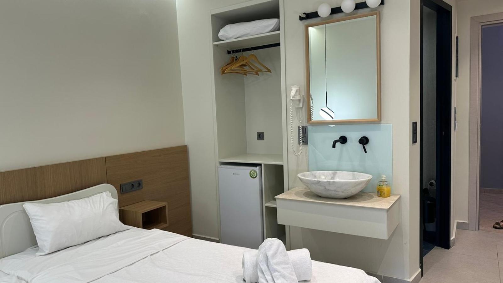 Anemos Hotel Agía Triás Luaran gambar
