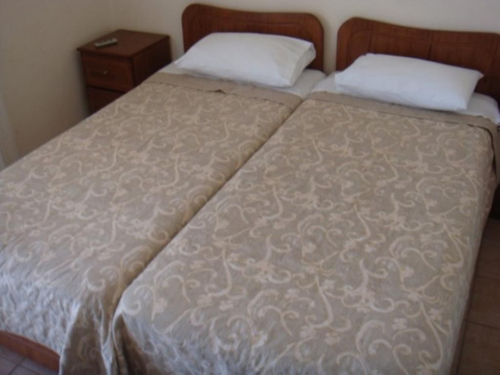 Anemos Hotel Agía Triás Bilik gambar
